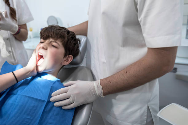 Best Emergency Dental Services for Seniors in Naples, TX
