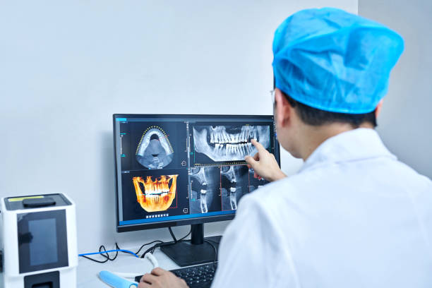 Best Holiday Emergency Dentist in Naples, TX
